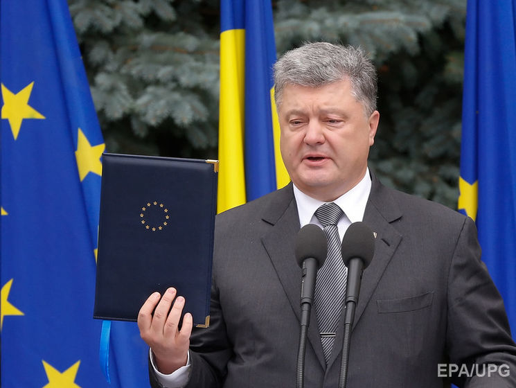 Порошенко заявил, что Вооруженные силы Украины вошли в десятку сильнейших армий на континенте