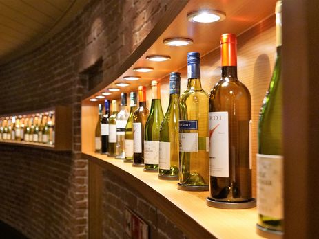 ﻿Вищий господарський суд призупинив скасування заборони на нічний продаж алкоголю у Києві