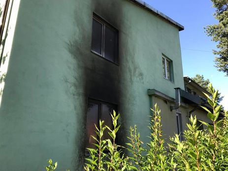 Во Львове неизвестные забросали 