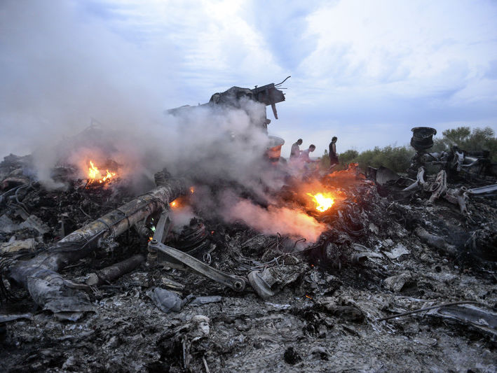 Порошенко о сбитом Boeing 777 на Донбассе: Верим в объективность правосудия Нидерландов и наказание виновных в преступлении