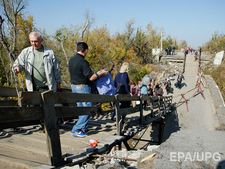 В Станице Луганской после осмотра боевиками вещей на блокпосту пропала женщина с инвалидностью – СМИ