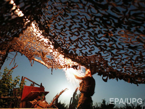 18% украинцев видят силовой путь восстановления мира на Донбассе, 60% за введение миротворцев – опрос