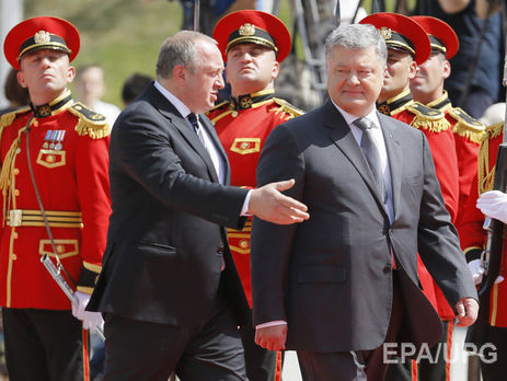 Порошенко заявил, что не может обсуждать вопрос экстрадиции Саакашвили без требования грузинских властей