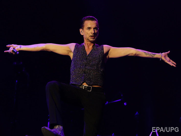 ﻿Depeche Mode повідомила, що концерт у Києві відбудеться