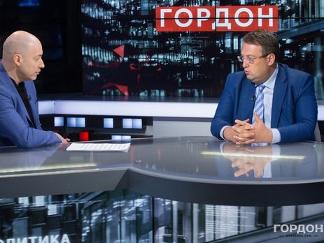 Антон Геращенко: Лолита заявила, что она ведьма и проклянет меня за то, что ее не пустили в Украину