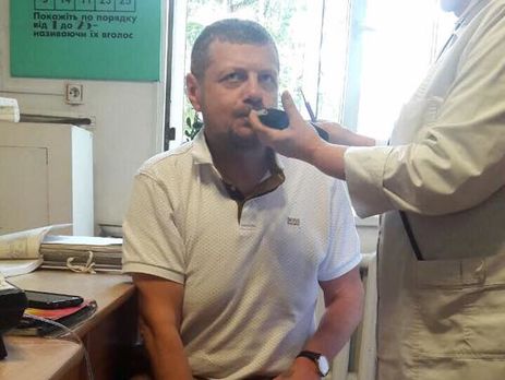 Мосийчук заявил, что под Печерским райсудом был трезвым и намерен требовать от Каплина 1 млн грн