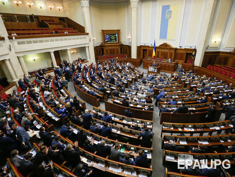 Вступил в силу закон, отменяющий обязательное использование печатей на предпринимательских документах