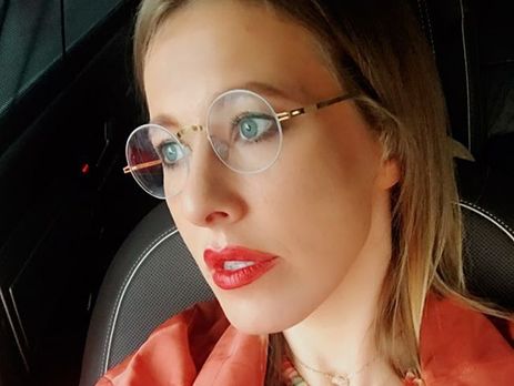 Собчак показала новое фото плавающего под водой сына