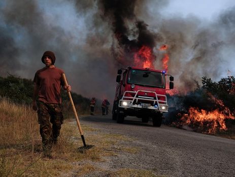 ﻿У Португалії тривають лісові пожежі. Фоторепортаж