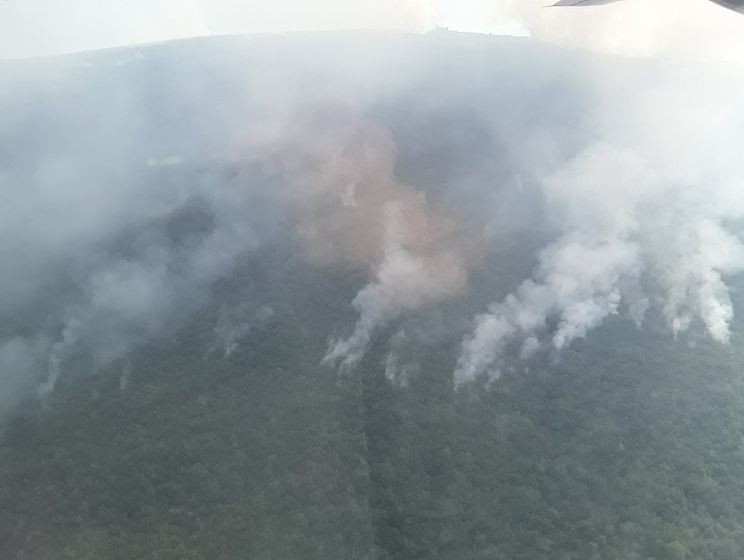 Украинская авиация вторые сутки тушит пожары в Черногории