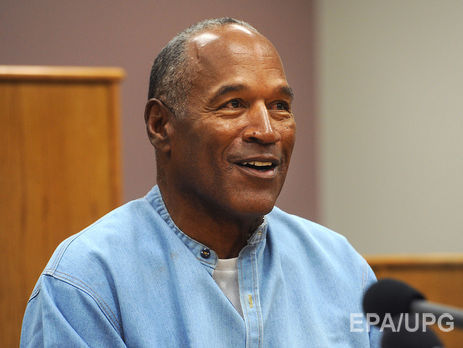 Экс-звезду американского футбола О. Джей Симпсона помиловали после девяти лет тюрьмы