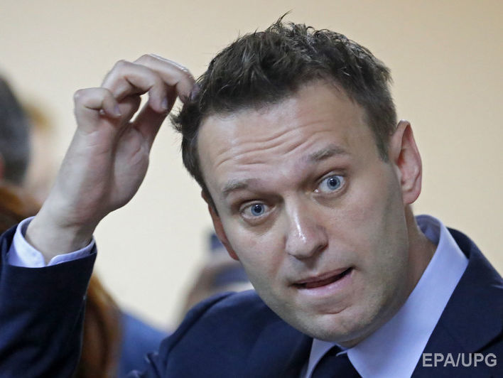 Навальный отказался признавать Гиркина военным преступником