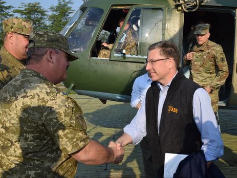 Американская делегация посетила штаб оперативно-тактической группировки "Донецк"