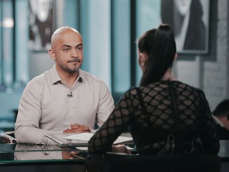 Найем: У каждого человека есть то, чем его можно купить. Меня можно купить моими амбициями