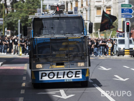 Неизвестный напал с бензопилой на прохожих в Швейцарии