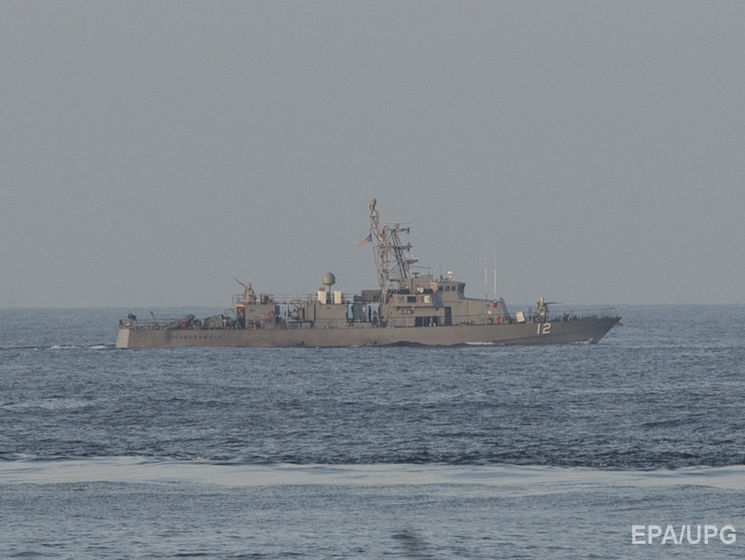 ﻿Корабель ВМС США в Перській затоці відкрив вогонь по іранському судну