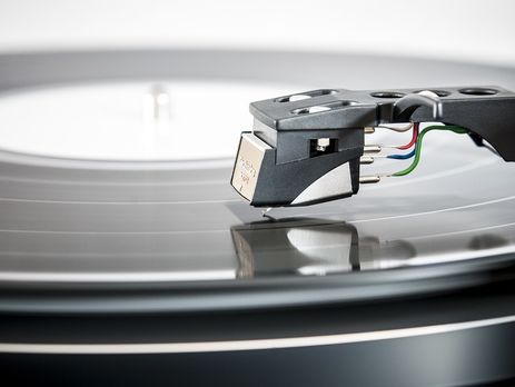 ﻿У Швейцарії різко зріс попит на вінілові платівки