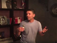 Российский актер Барац 