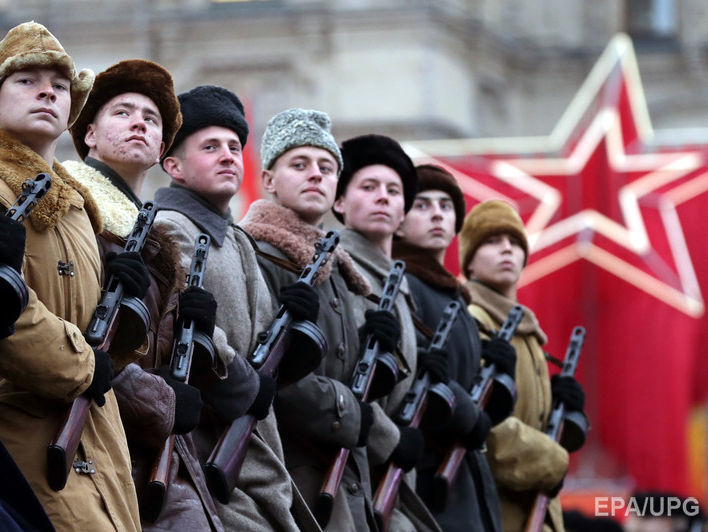 ﻿Путін підписав закон, який забороняє тим, хто ухилився від армії, протягом 10 років працювати на держслужбі