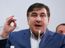 Украинское гражданство Саакашвили прекратили из-за поданной им недостоверной информации &ndash; АП