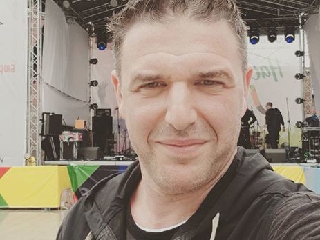 Максим и Эммануил Виторган на камеру изобразили чудовищ 