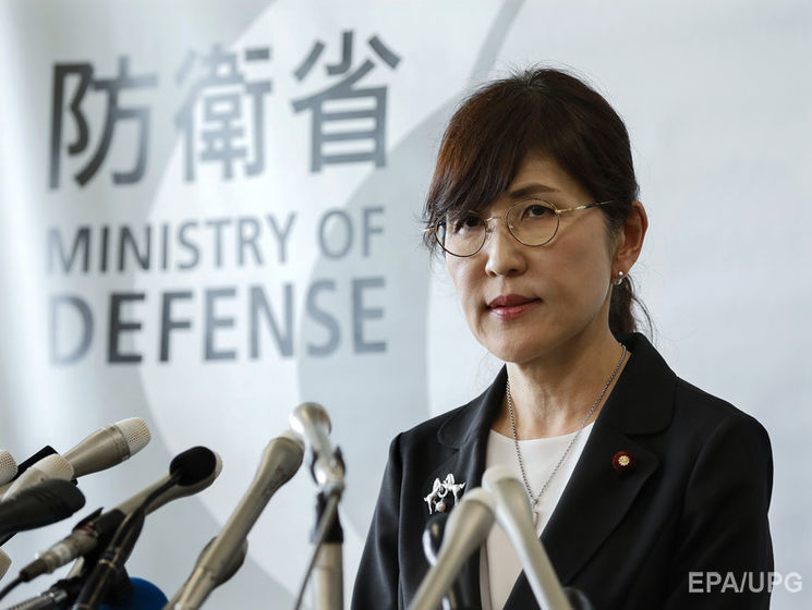 ﻿Міністр оборони Японії подала у відставку