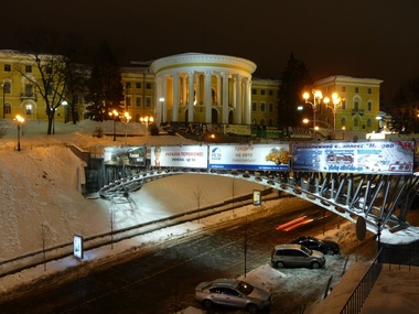 Евромайдан предлагает переименовать Октябрьский дворец в Дворец Свободы