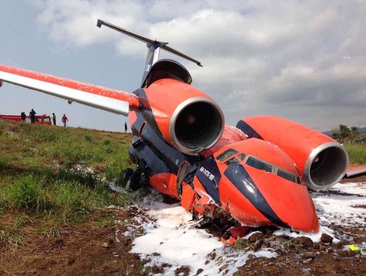 ﻿На острові Сан-Томе зазнав аварії вантажний літак Ан-74 української авіакомпанії Cavok Air