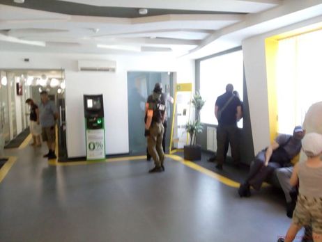 Прокуратура проводит обыски в мэрии Бучи