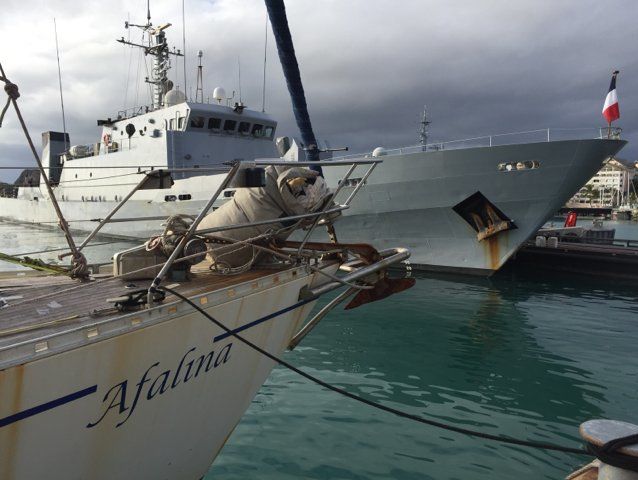 ﻿У Тихому океані французька влада конфіскувала 1,4 тонни кокаїну на судні, що прямувало до Австралії