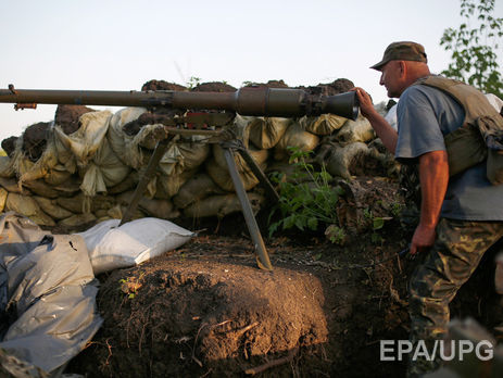 За сутки на Донбассе получили ранения трое украинских военных – штаб АТО
