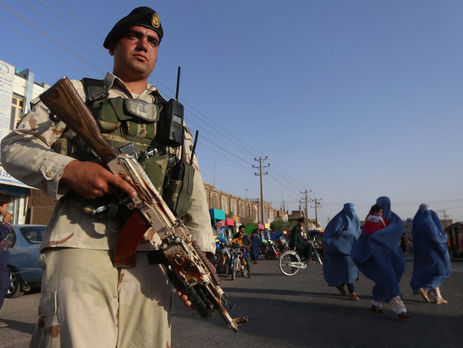 Боевики убили по крайней мере 40 мирных жителей в афганском селе