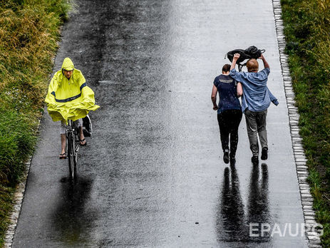 ﻿Сьогодні в Києві й області очікують сильних дощів і гроз – ДСНС