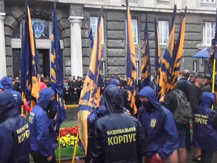 ﻿"Національний корпус" провів у Львові марш проти "поліцейського свавілля"