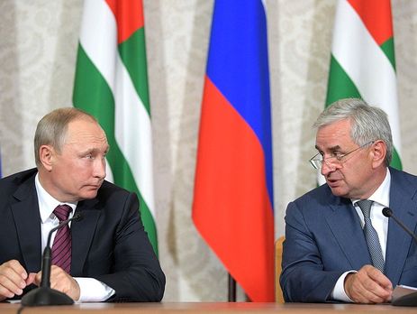 МИД Грузии осудил визит Путина в Абхазию