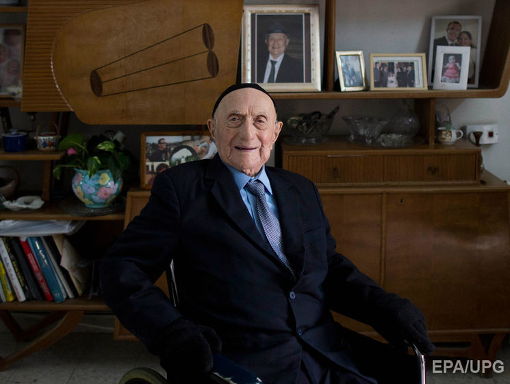 В Израиле в возрасте 113 лет умер самый старый мужчина планеты