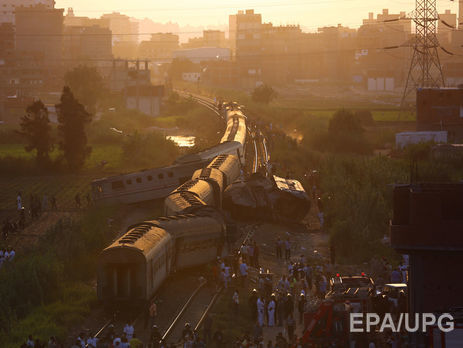 Число жертв крушения поездов в Египте возросло до 49 человек