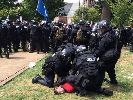 В США произошли беспорядки из-за памятника участнику гражданской войны