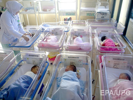 В Индии больше 60 детей умерли в больнице, предположительно, из-за нехватки кислорода