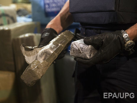 В Италии арестовали парня, зашедшего в супермаркет взвесить плитку гашиша