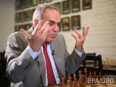 ﻿Каспаров після 12-річної перерви грає на турнірі у США з росіянином Карякіним. Онлайн-трансляція