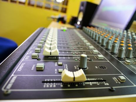 Две радиостанции на Гуаме по ошибке выдали в эфир сигнал тревоги