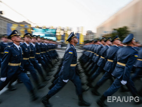 В Киеве вечером 16 и 18 августа ограничат движение транспорта из-за репетиций парада