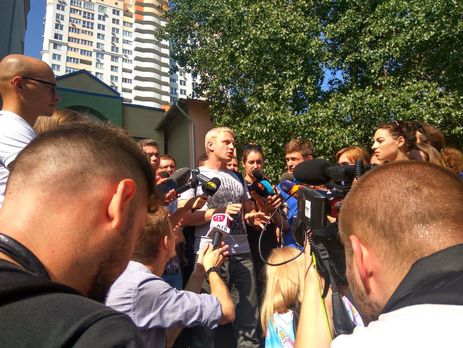 Центр противодействия коррупции: Следователи просят обязать Шабунина не покидать столицу