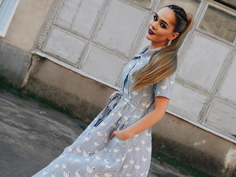 Санина впервые улетела на отдых вместе с маленьким сыном