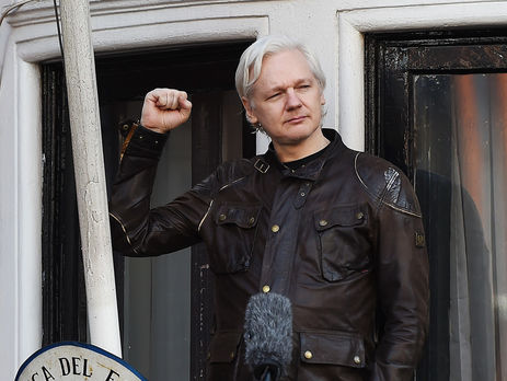 Ассанж заявил, что может доказать непричастность России ко взлому серверов Демократической партии США