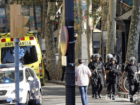 В террористической атаке в Барселоне планировалось задействовать два фургона – МВД Каталонии