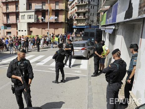 ﻿Кілька підозрюваних у причетності до терактів у Каталонії можуть переховуватися у Франції – Reuters
