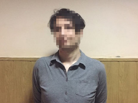 На станции метро 