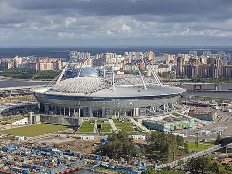 ﻿Віце-губернатор Санкт-Петербурга стверджує, що стадіон "Зеніту" за $1 млрд протікає через бакланів